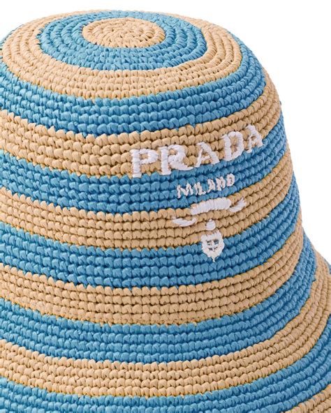 cappello prada uncinetto